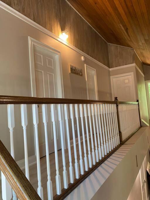 Modern Home Near Lake W Hottub, Game Room, Fireplace Albrightsville Eksteriør bilde
